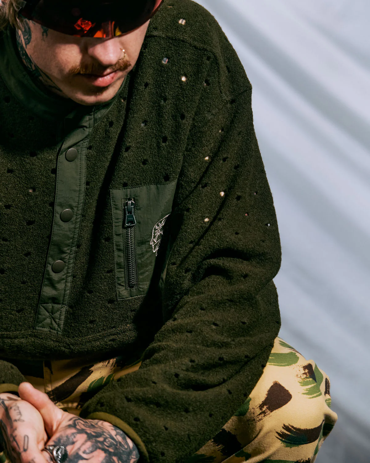 Hole Mock Neck Pullover - Olive - Image 4