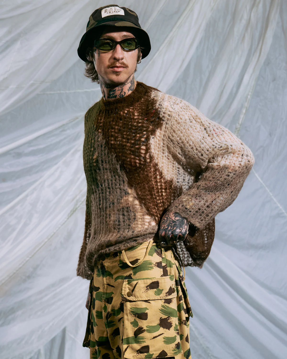Organic Threadbare Sweater - Olive - Image 2